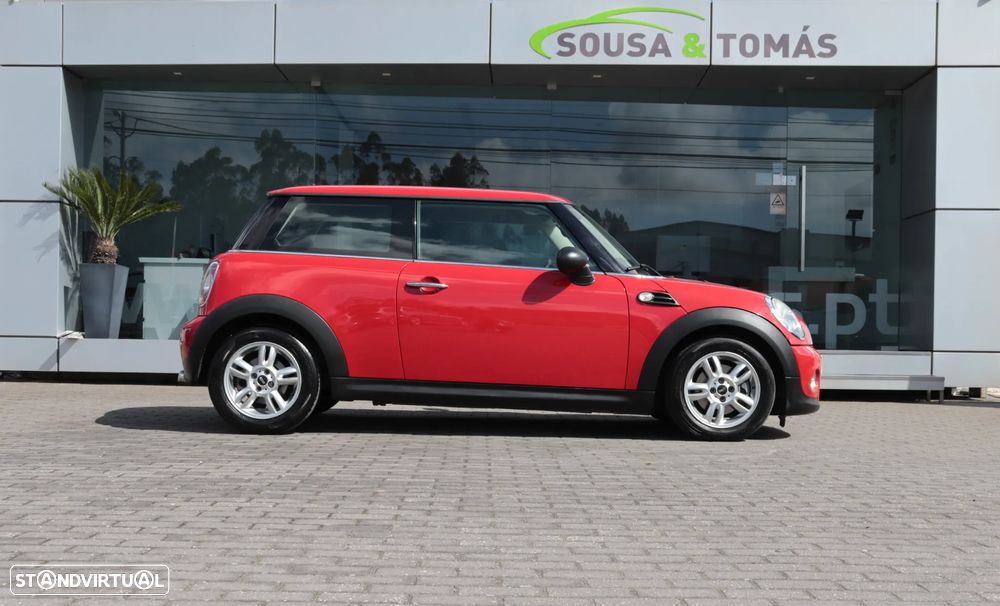 MINI 3 Portas One D - 5