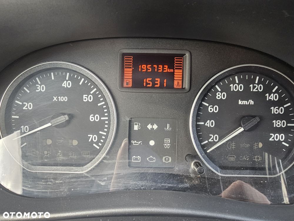 Dacia Sandero - 6