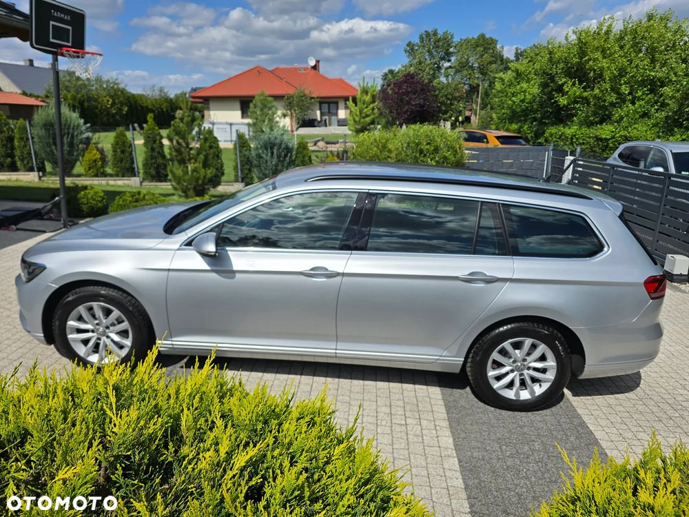 Volkswagen Passat 2.0 TDI (BlueMotion Technology) DSG Comfortline - 30