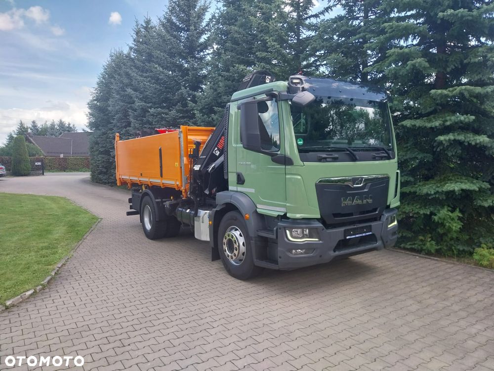 MAN TGM 18.290/ 3-str. wywrotka z HIAB 138/ - 31
