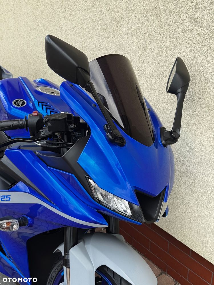 Yamaha XJ - 16