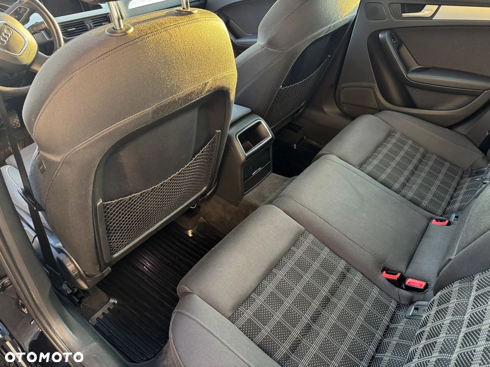 Audi A4 Limousine 2.0 TDI - 13