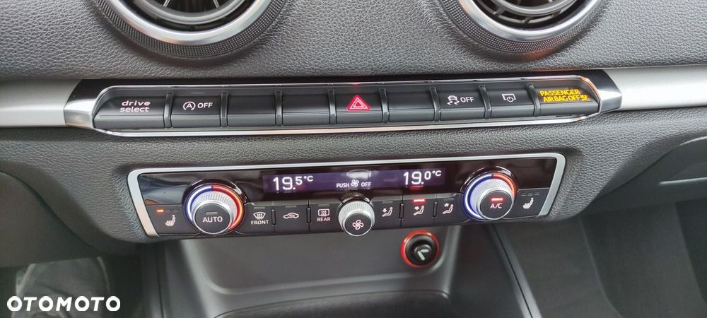 Audi A3 Sportback - 33