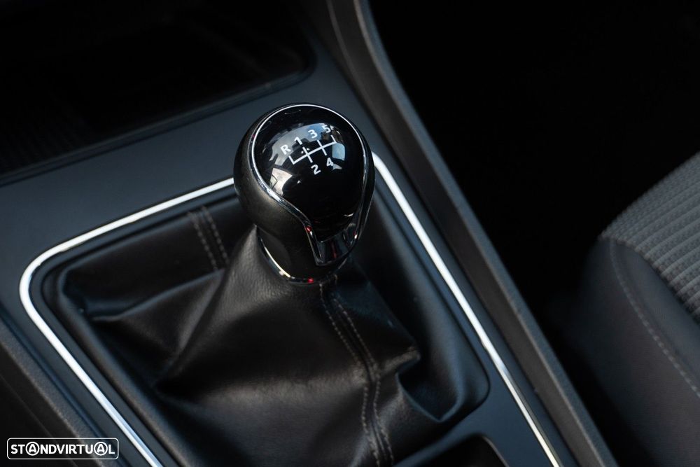 SEAT Leon 1.6 TDI S&S Style - 38