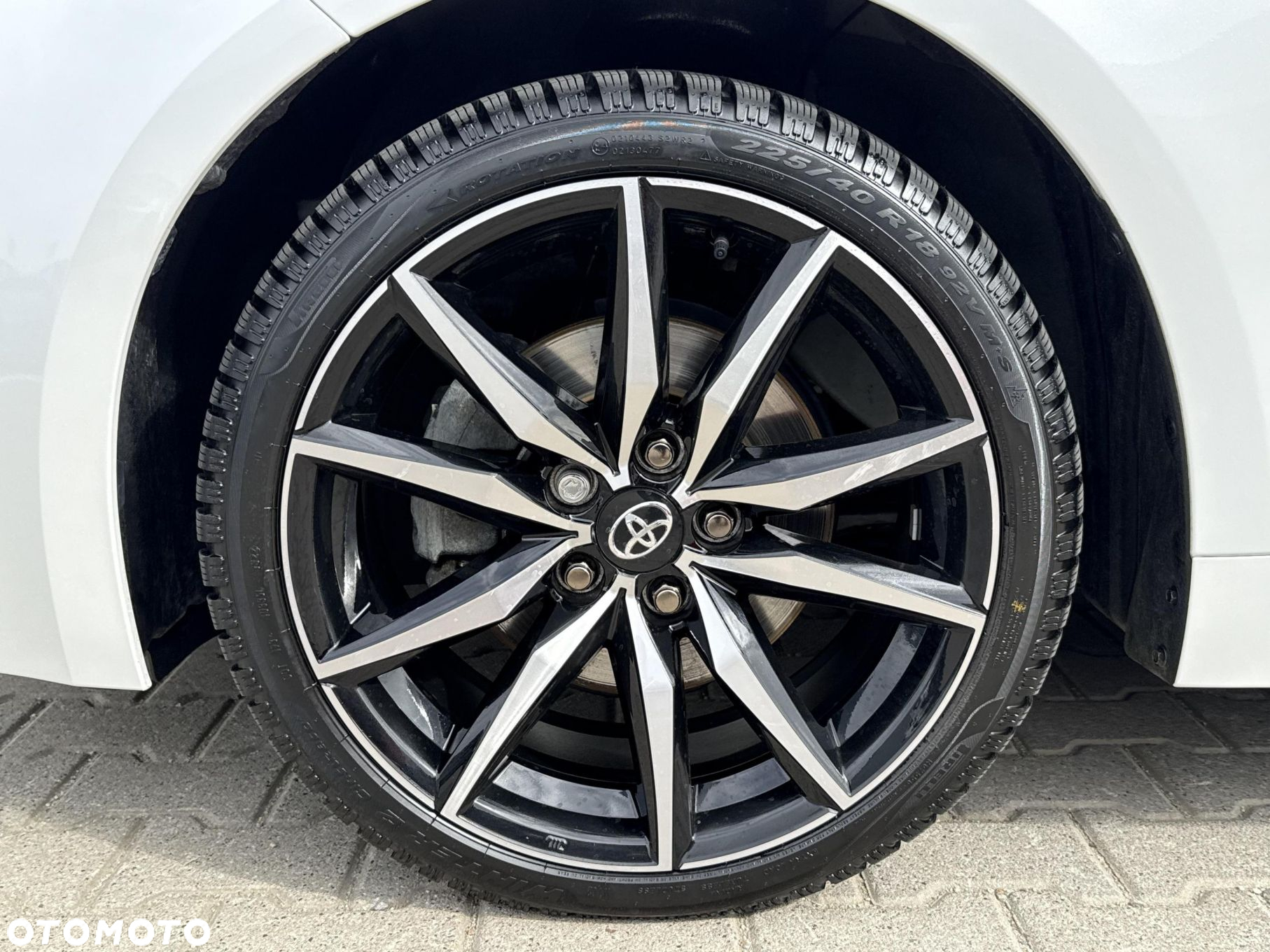 Toyota Corolla 2.0 Hybrid GR Sport Dynamic - 19