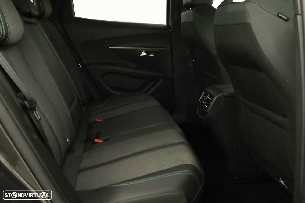 Peugeot 3008 1.2 PureTech Allure Pack - 22