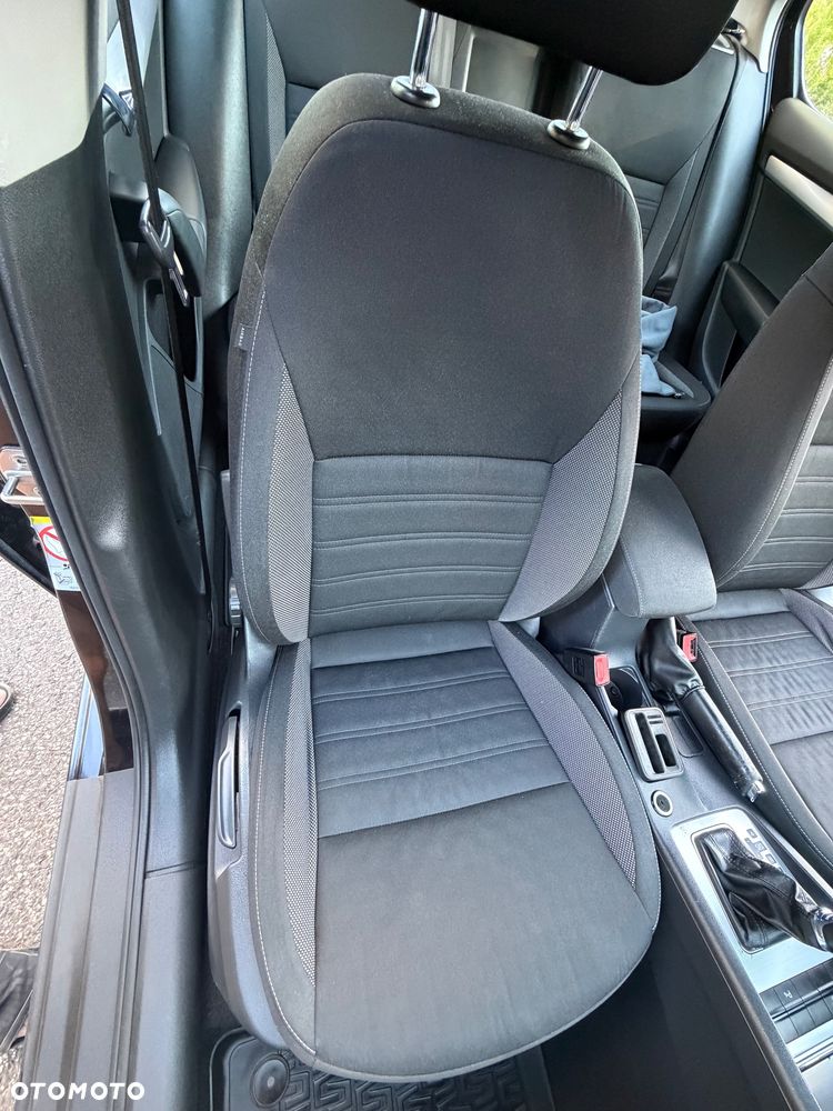 Skoda Octavia 1.6 TDI Elegance DSG - 16