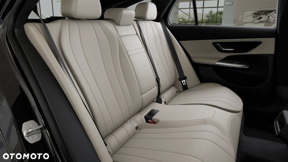 Mercedes-Benz Klasa E - 6