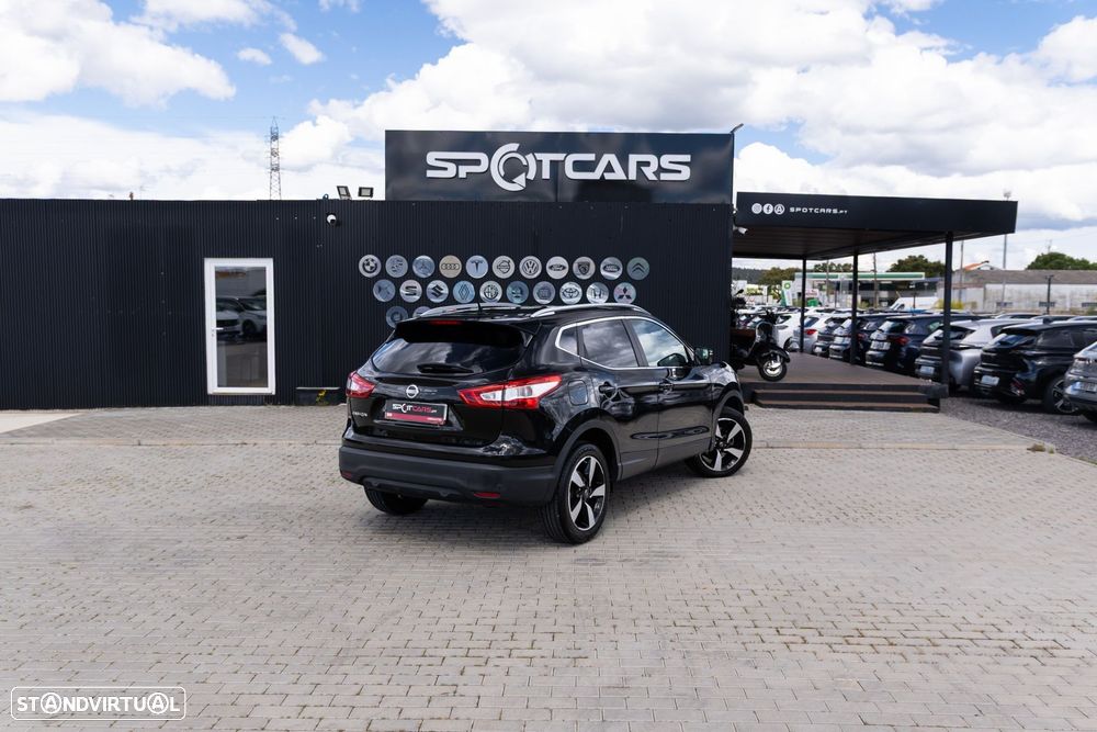 Nissan Qashqai 1.6 dCi Tekna - 6