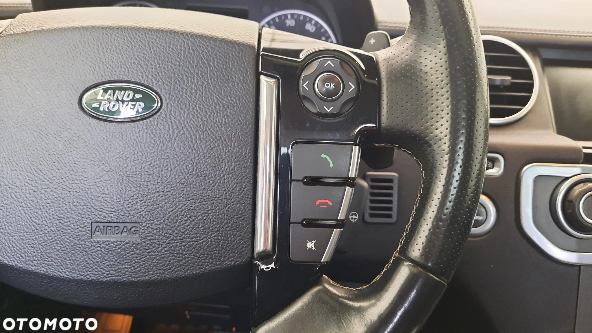 Land Rover Discovery IV 3.0 V6 SC Landmark - 16