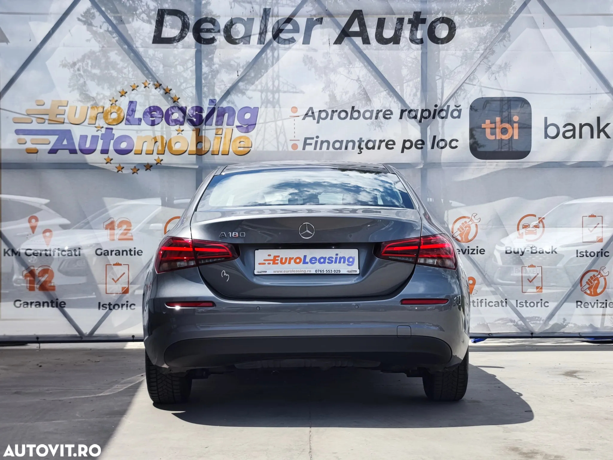 Mercedes-Benz A 180 7G-DCT - 8