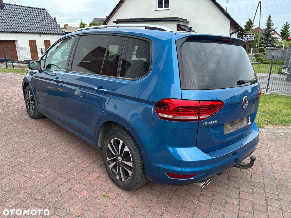 Volkswagen Touran 2.0 TDI SCR DSG IQ.DRIVE - 8