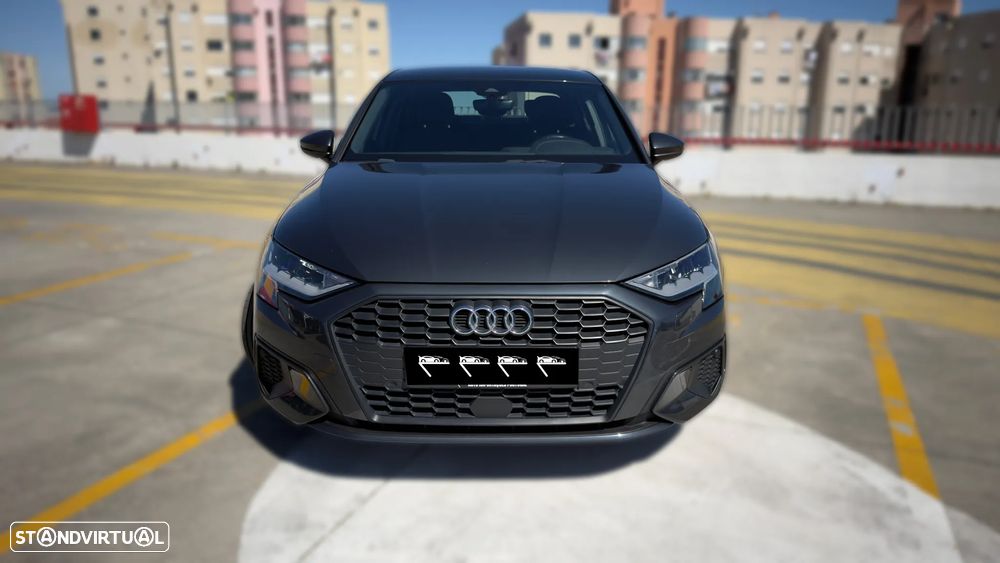 Audi A3 Limousine 30 TFSI Sport S tronic - 3