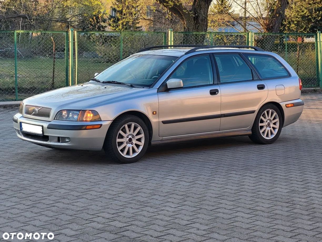 Volvo V40 1.8 X look - 1