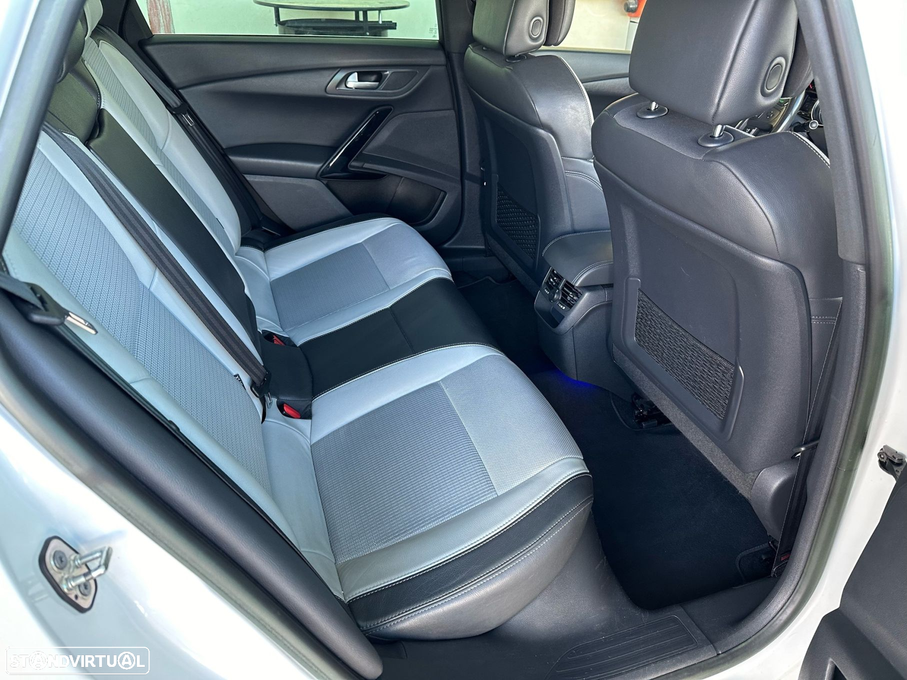 Peugeot 508 RXH - 17