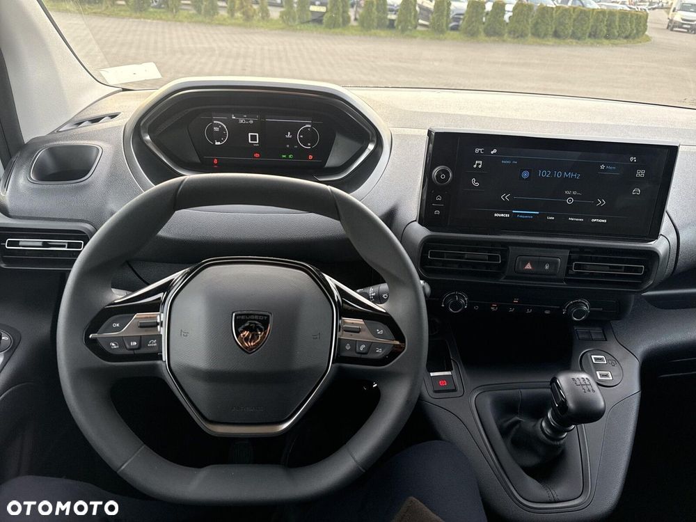 Peugeot partner Partner Furgon M Diesel 100KM Manual - 25