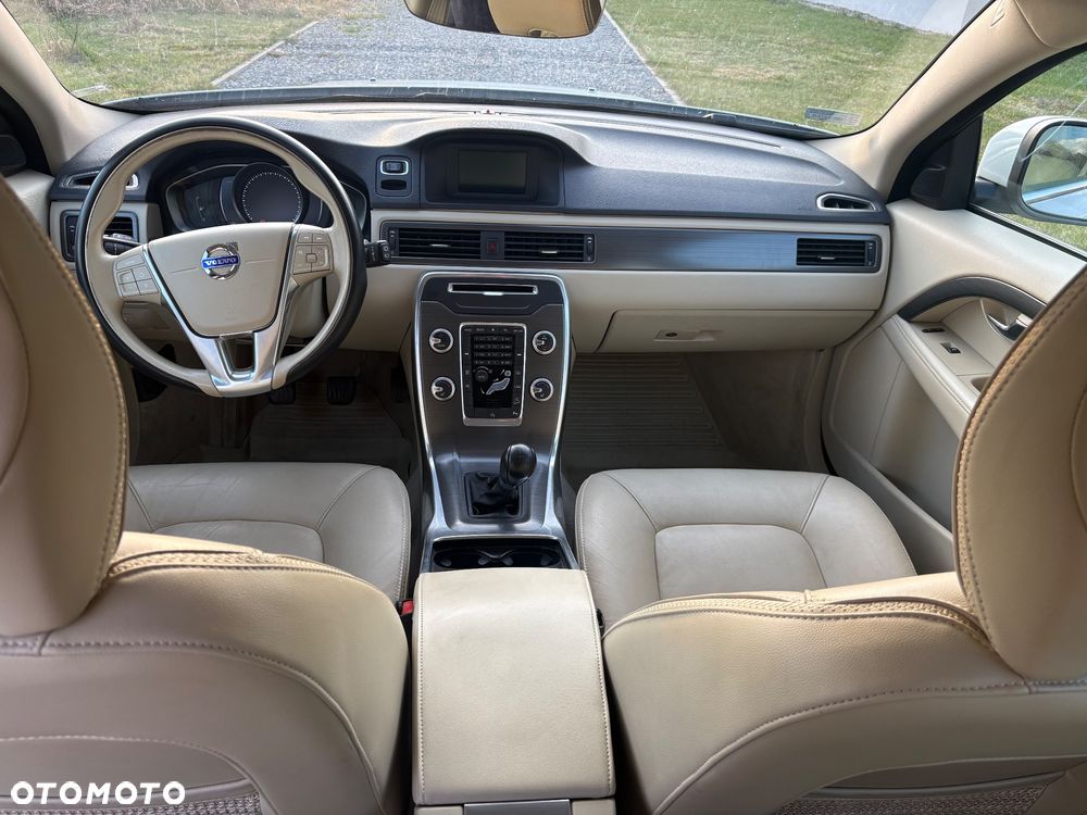 Volvo XC 70 D4 AWD Momentum - 3