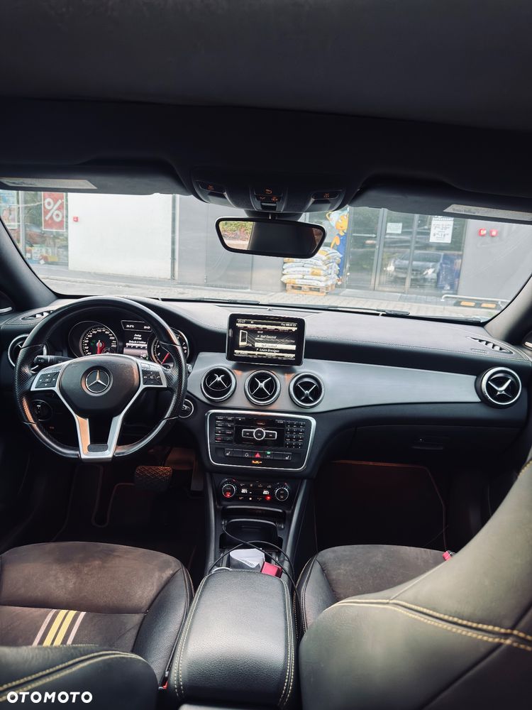 Mercedes-Benz CLA 250 7G-DCT Edition 1 - 9