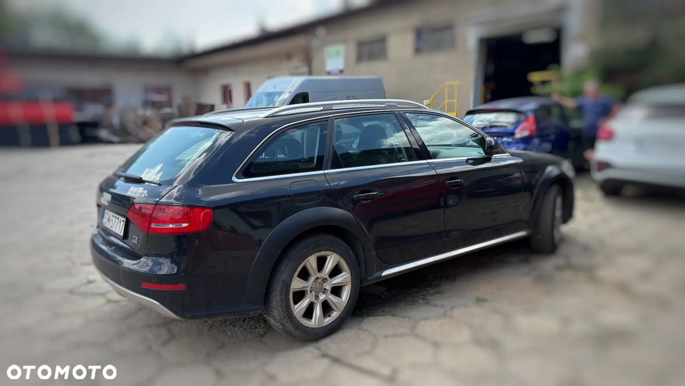 Audi A4 Allroad 2.0 TDI Quattro - 13