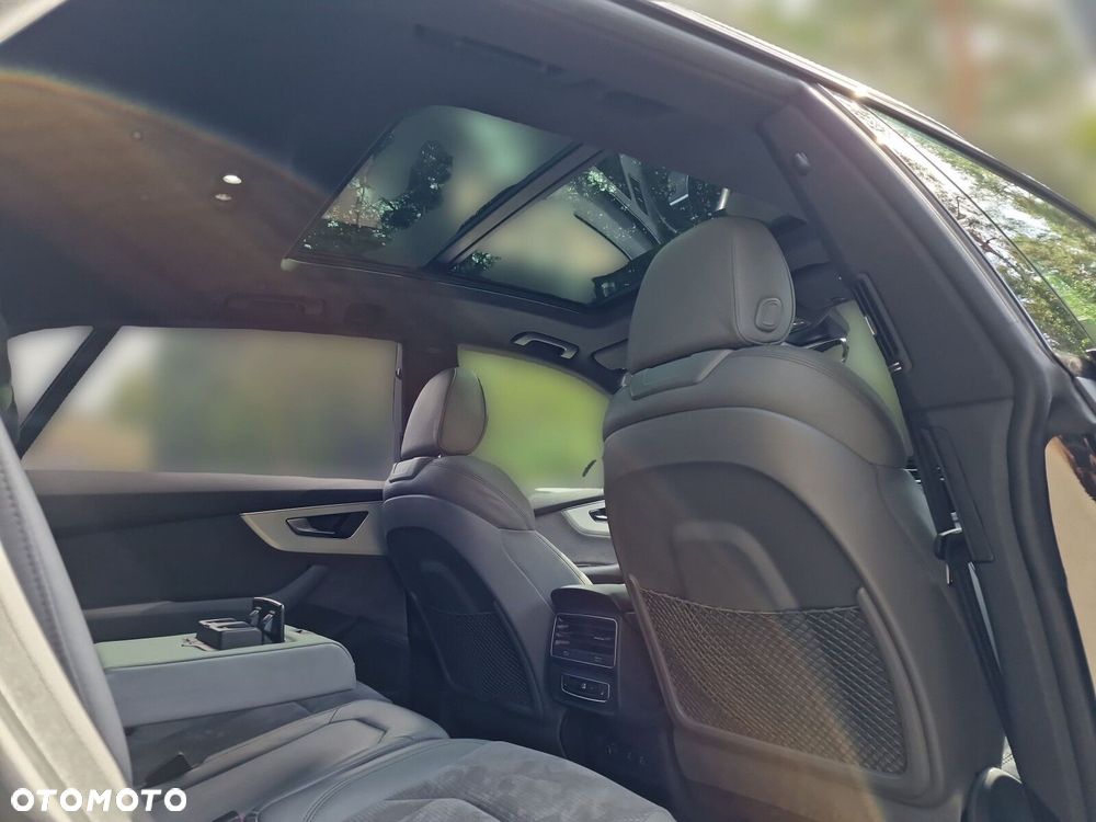 Audi Q8 60 TFSI e Quattro Tiptronic - 25