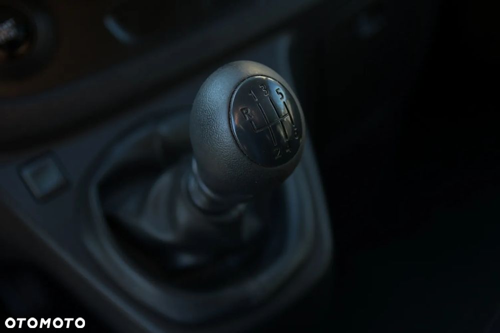 Renault Trafic - 29