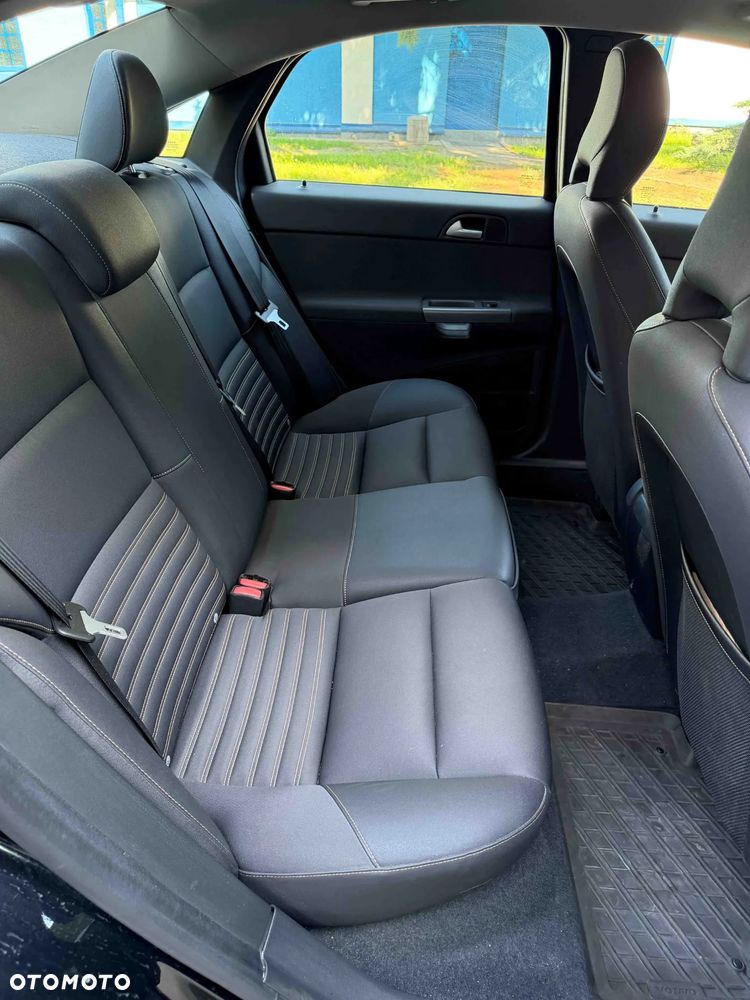 Volvo S40 D3 Kinetic - 12