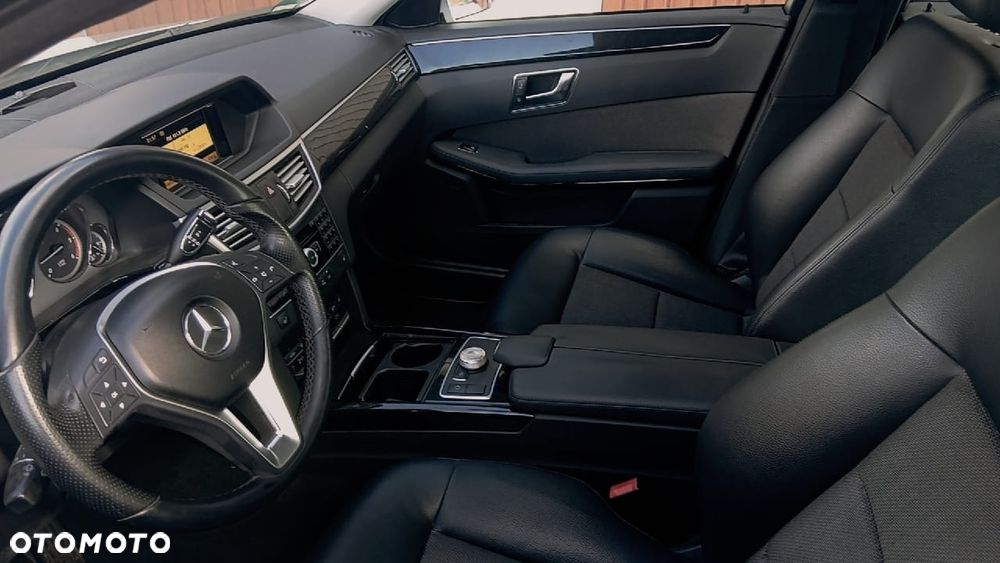 Mercedes-Benz Klasa E 200 CDI DPF BlueEFFICIENCY 7G-TRONIC Avantgarde - 6