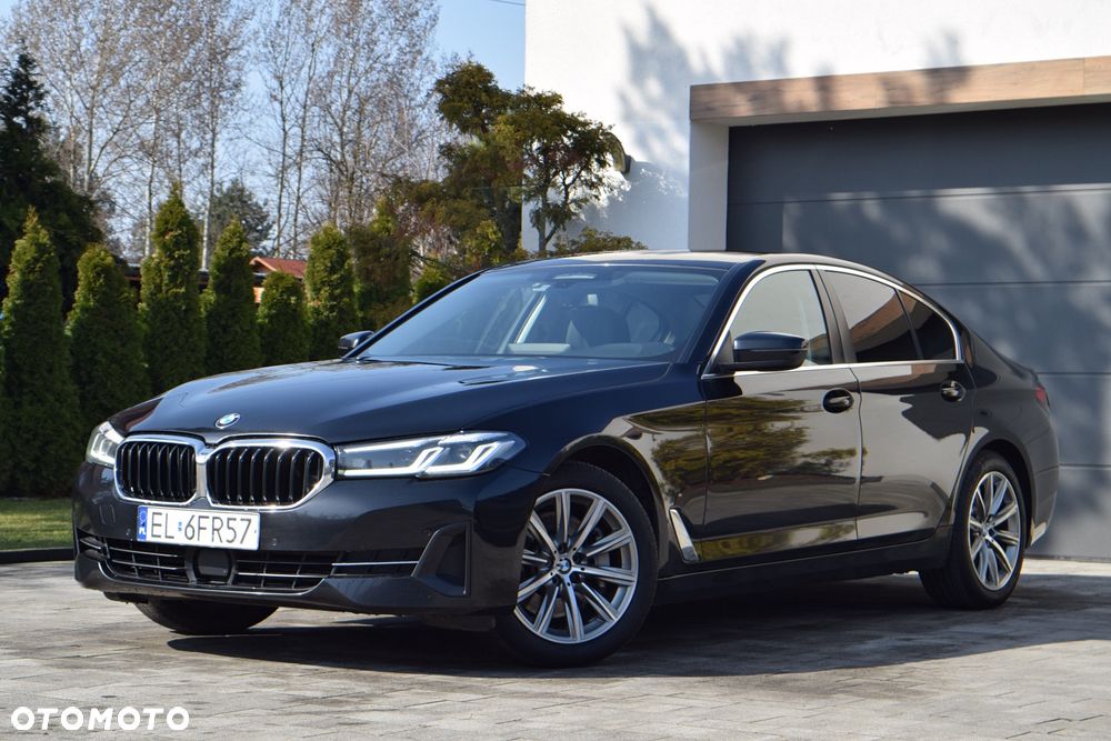 BMW Seria 5 530i xDrive Luxury Line sport - 35