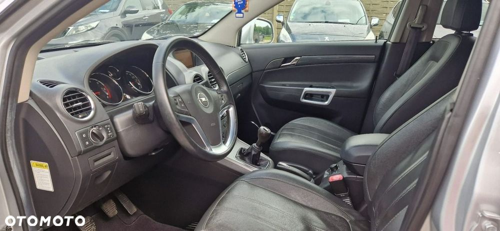 Opel Antara - 16