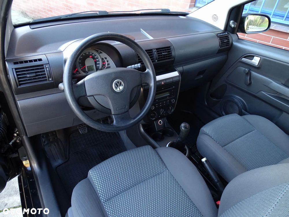 Volkswagen Fox 1.2 - 8
