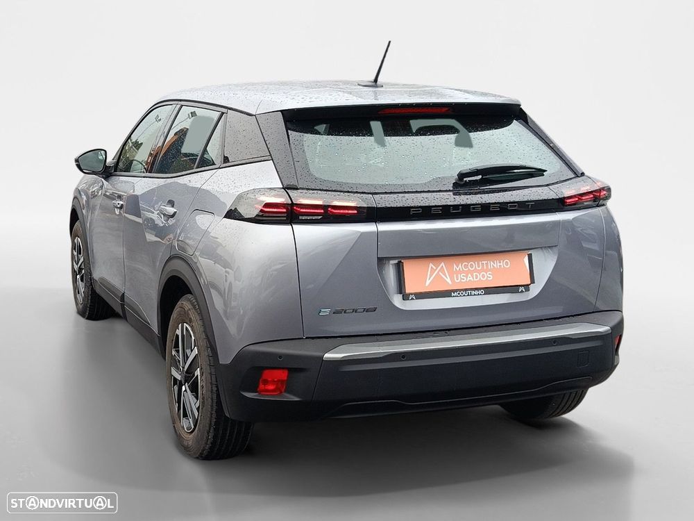 Peugeot e-2008 54 kWh Style - 3