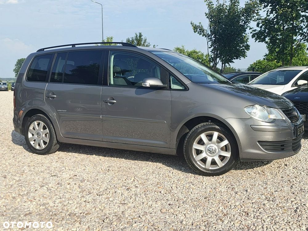 Volkswagen Touran 1.6 United - 11