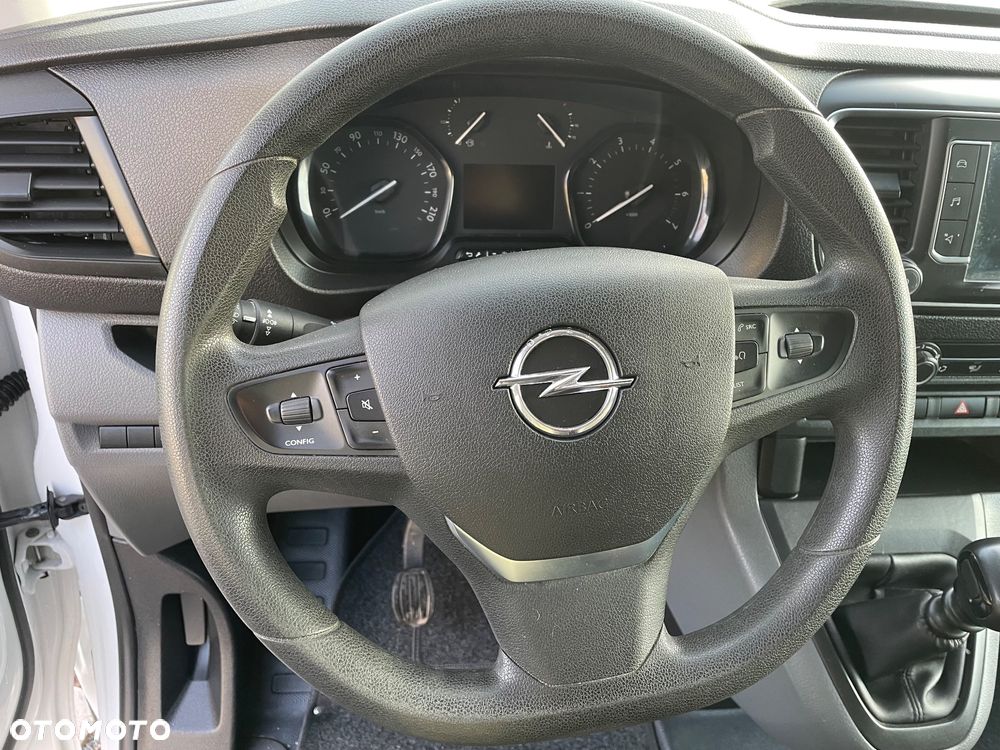 Opel Vivaro - 9