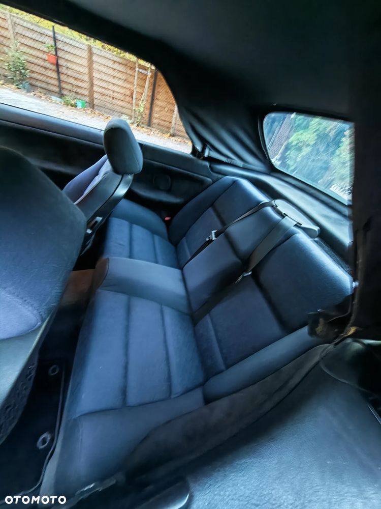 BMW Seria 3 318ti - 13