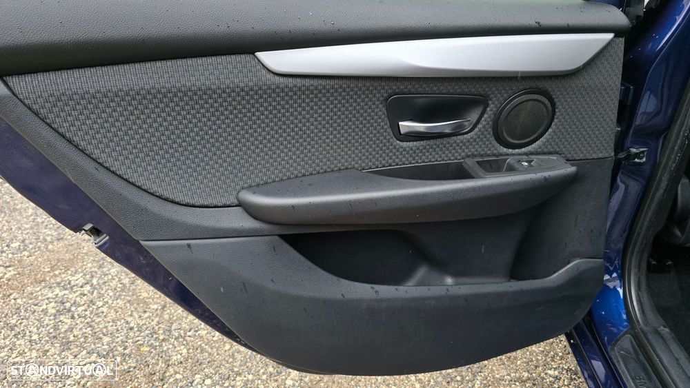 BMW 216 Gran Tourer i 7L Advantage - 37