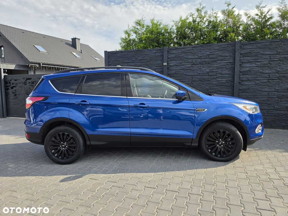Ford Kuga - 4