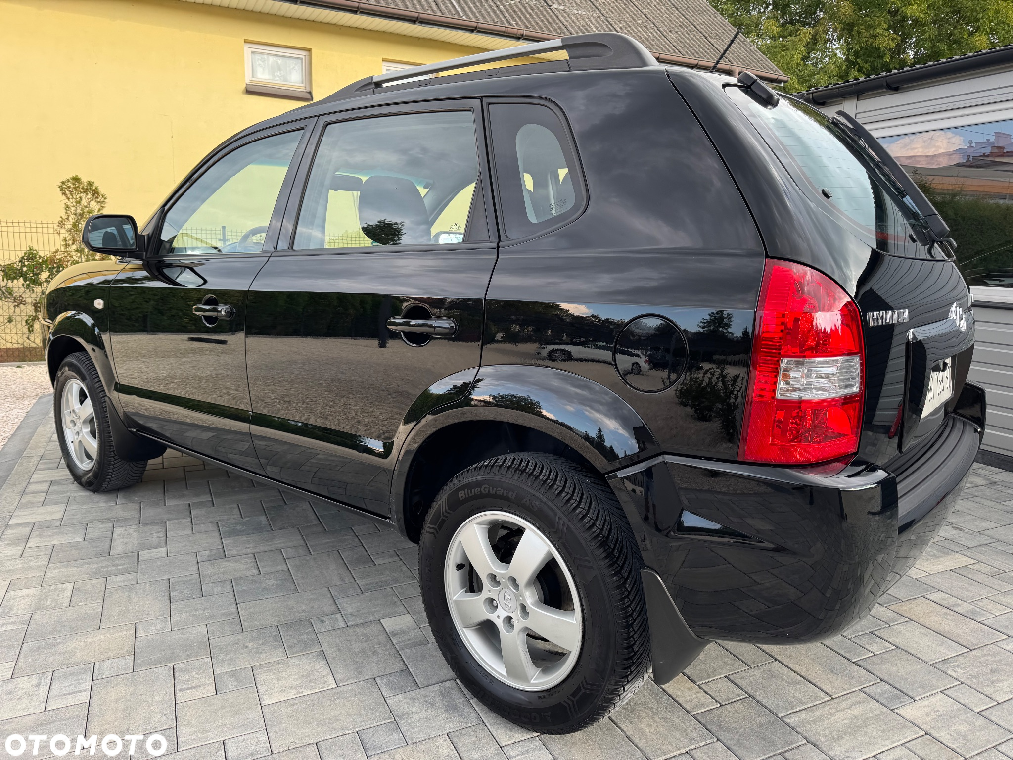 Hyundai Tucson 2.0 Comfort 2WD - 10