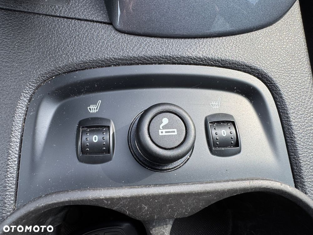 Ford Focus Turnier 1.0 EcoBoost Start-Stopp-System Titanium - 13