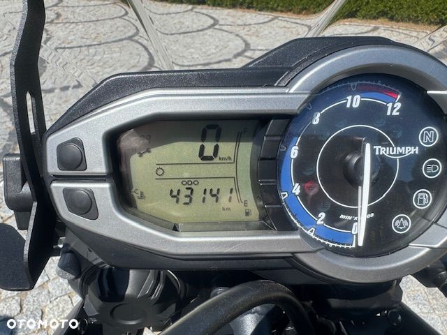 Triumph Tiger - 23