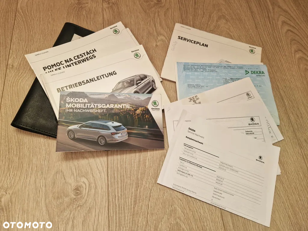 Skoda Superb Combi 2.0 TDI DSG Premium Edition - 39