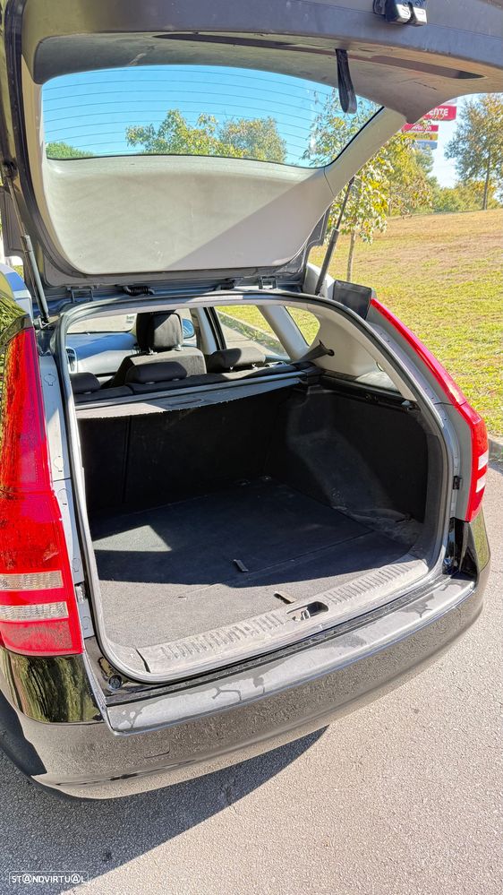 Kia Ceed SW - 27