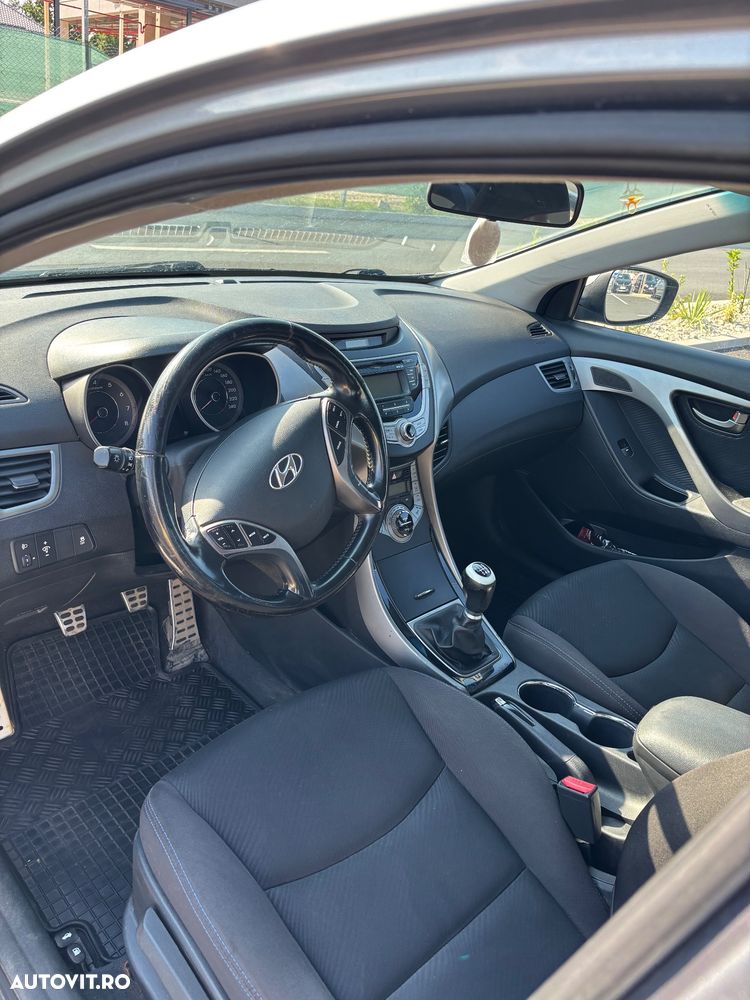 Hyundai Elantra 1.6 MPi Highway+ - 6