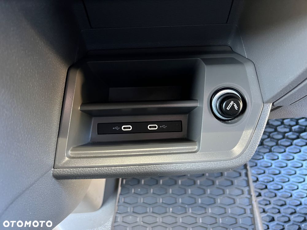 Volkswagen Crafter Laweta Jegger Sypialnia Webasto 2.0 TDI 177KM Automat - 30