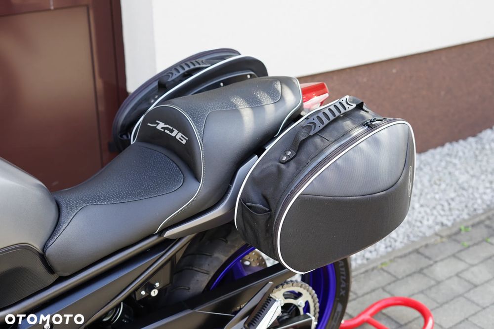 Yamaha XJ - 24