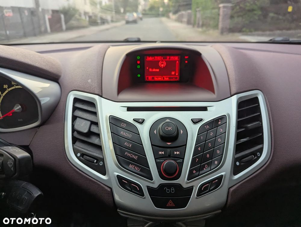 Ford Fiesta 1.4 Ghia EU5 - 15