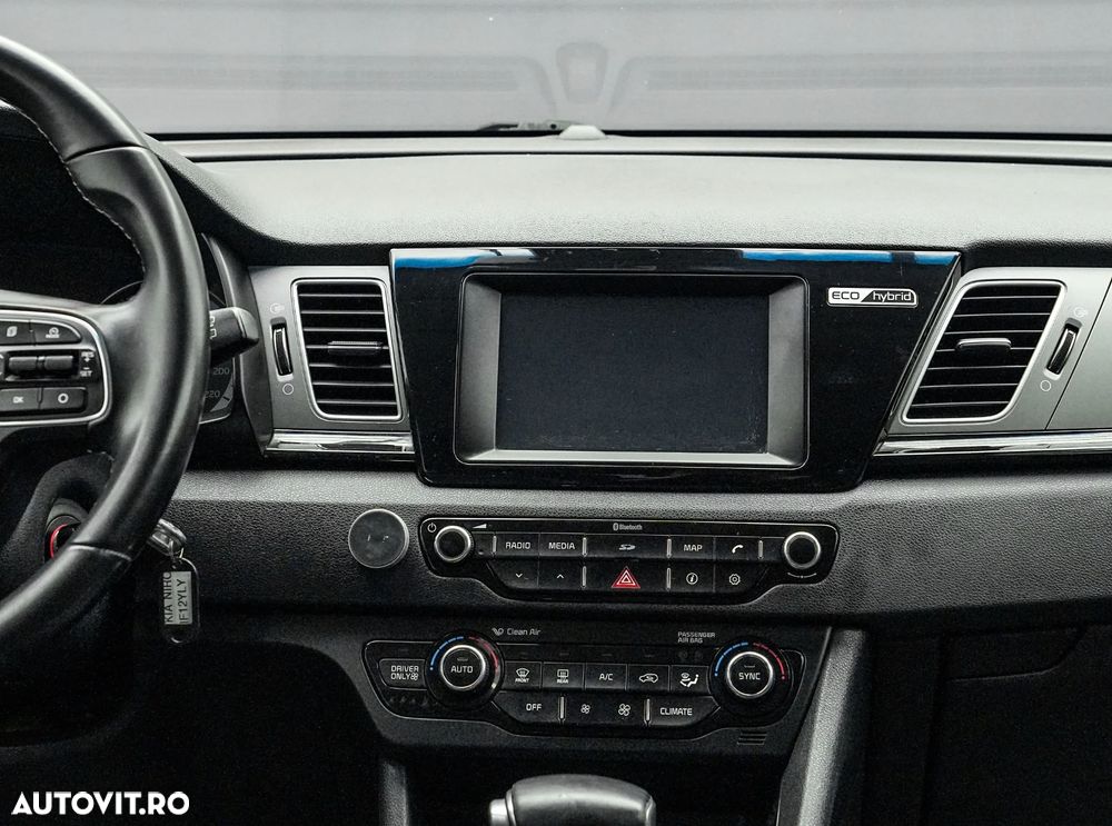 Kia Niro 1.6 GDI 6DCT HEV Classic - 19