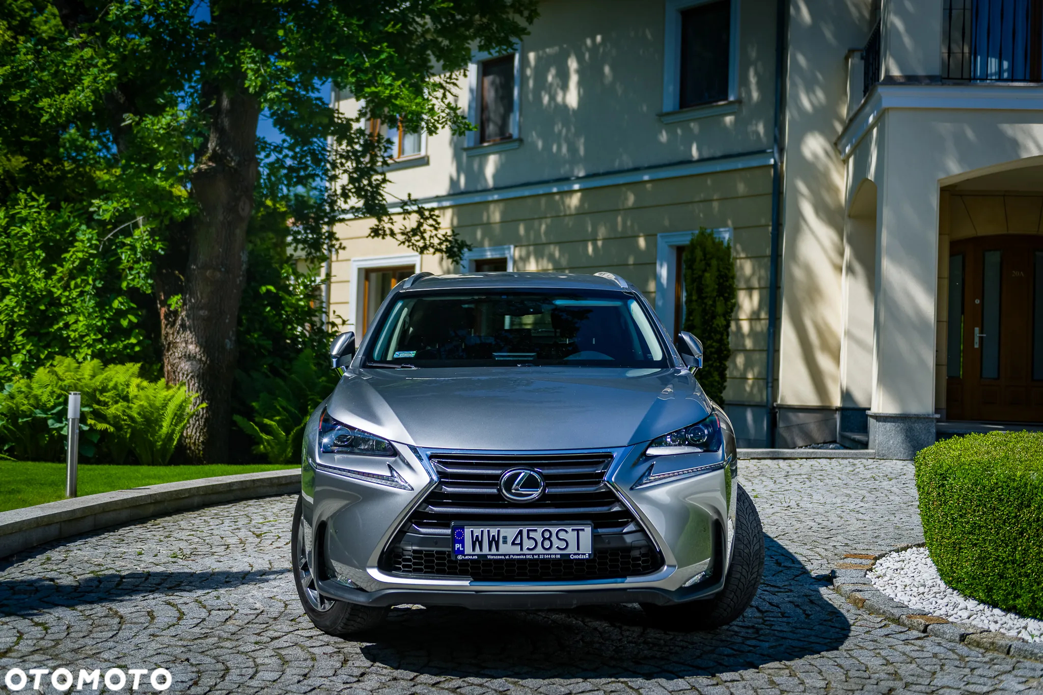 Lexus NX 200t Comfort AWD - 2