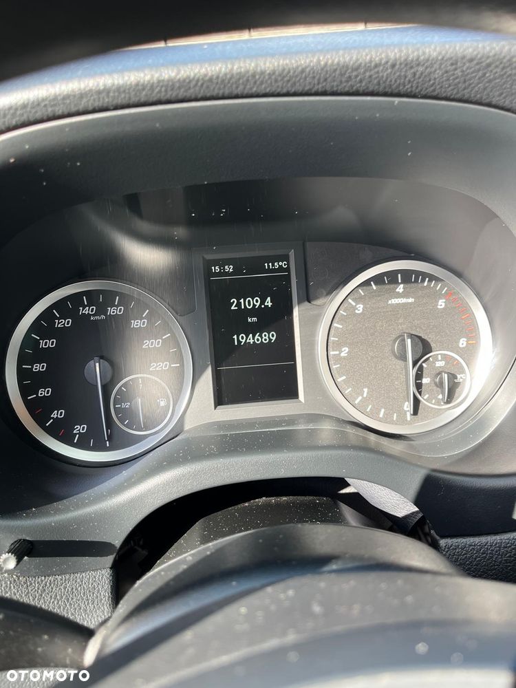 Mercedes-Benz Vito Mixto L2 447.703 - 11