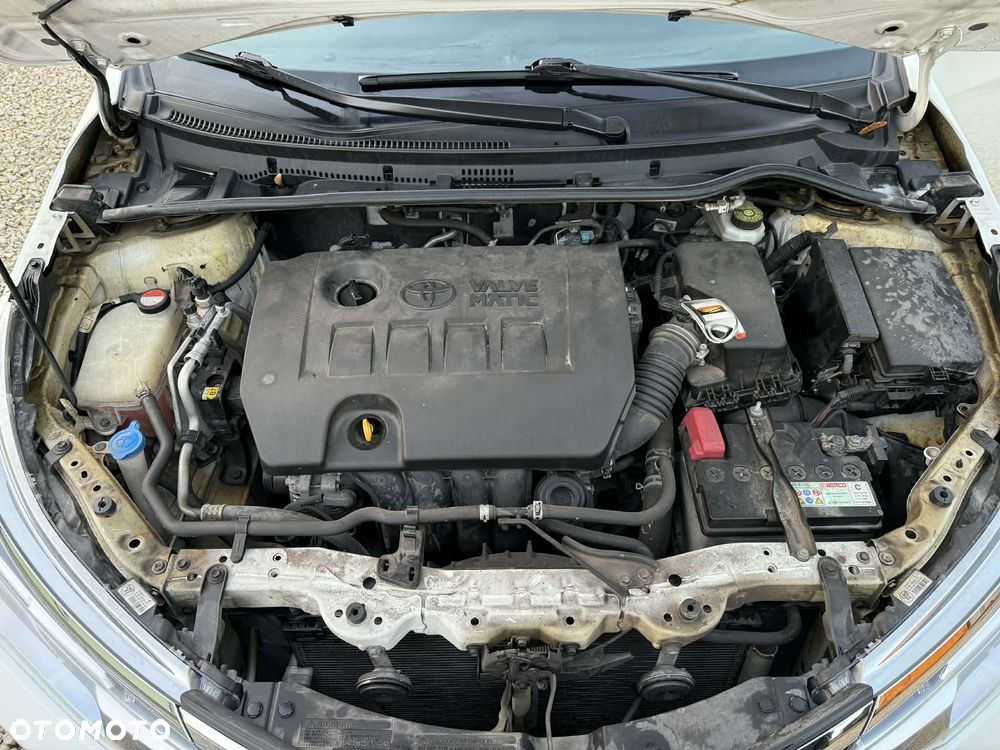 Toyota Corolla 1.6 Active - 9