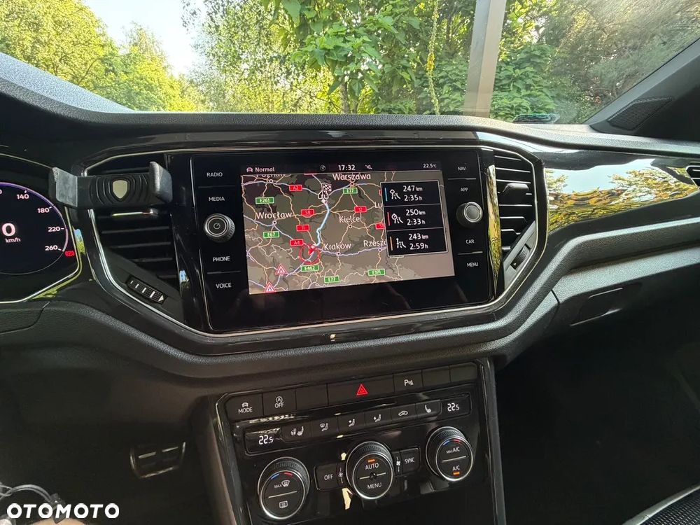 Volkswagen T-Roc 1.5 TSI ACT Premium DSG - 22